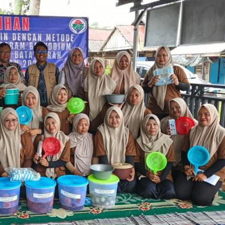 Pemerintah Desa Surian adakan pelatihan pembuatan telur asin